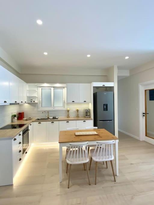 Harmony Suite In The Center Of Καλαμάτα Εξωτερικό φωτογραφία